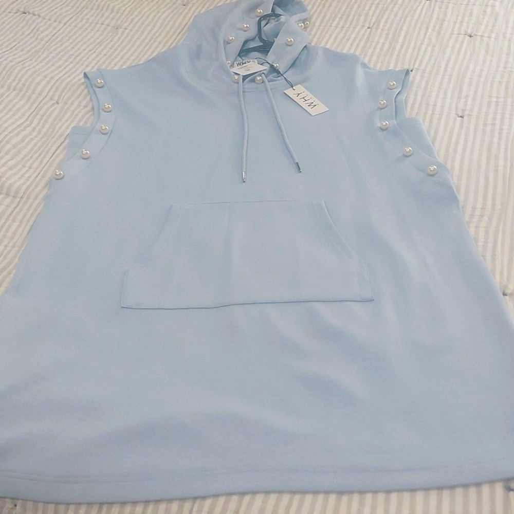 Athletic dress